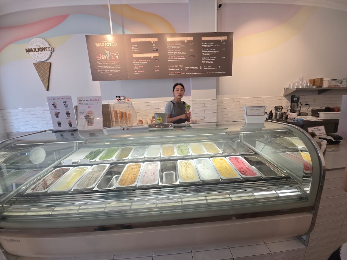 The Max Joy Co Eastwood Photos 2